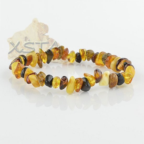 Baltic amber chips style bracelet